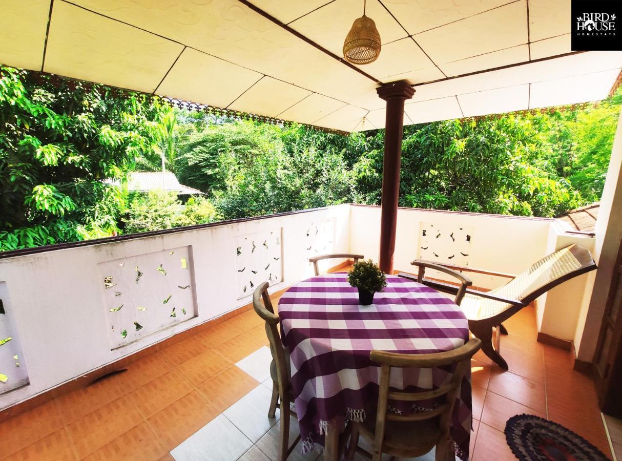 Bird House Homestays 탕갈레 외부 사진